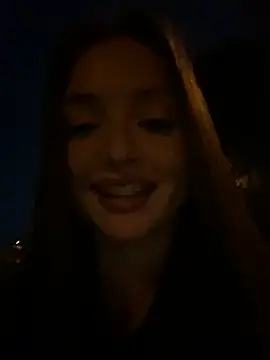 KrisMagnoly live sex cam