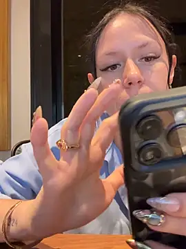 tanya3323 webcam