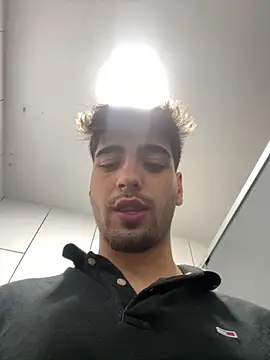 jovencitoboy21 webcam