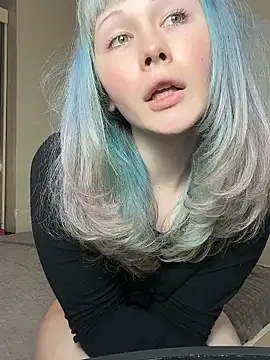 AlexaGudz webcam