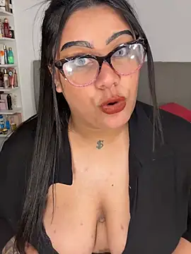 CharlotteFoxx3 webcam