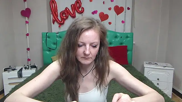 MeganPirs webcam