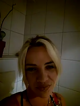 amazing_bella - Amazing_Bella's free webcam - UK Sex Cams
