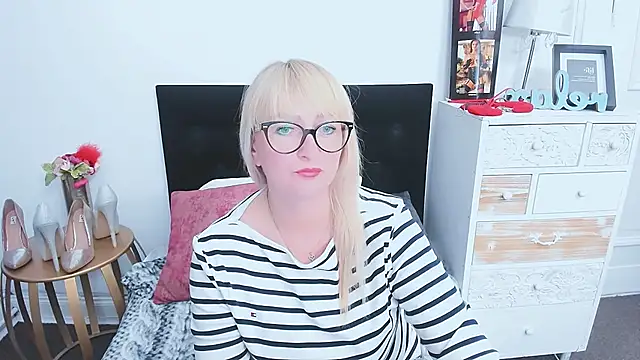sweetMariina webcam