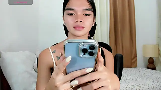 kendall_petite18 webcam