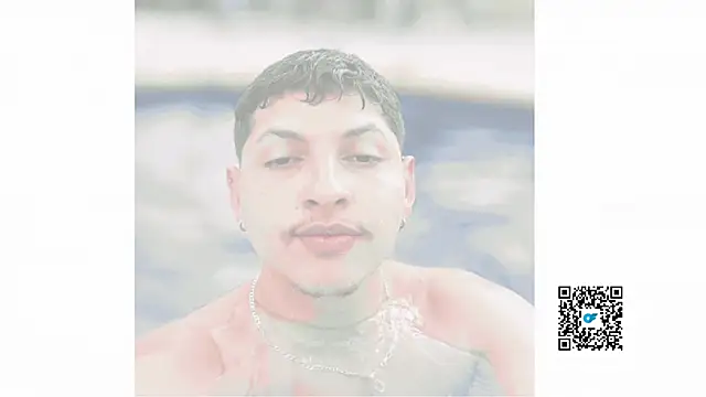 A_lejandro_08 webcam
