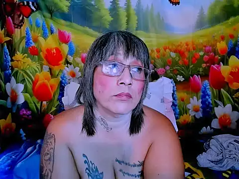 indianroxy webcam