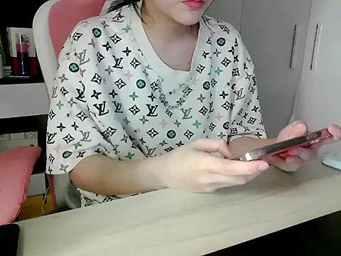 lucienguyen webcam
