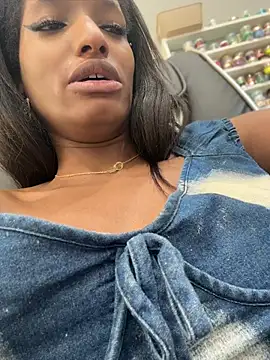 NicoleCocksXXX
