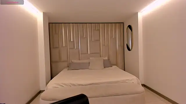AmaliaCrus webcam