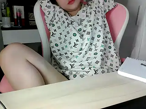 lucienguyen webcam