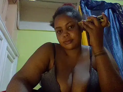 sexychubby22 webcam
