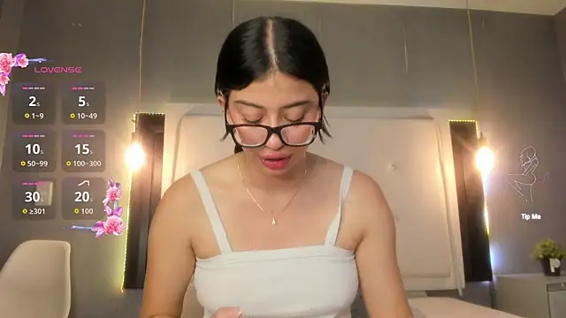 mia_gomez7 webcam