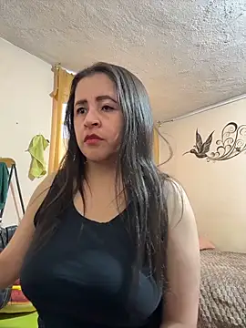 latinfemale webcam