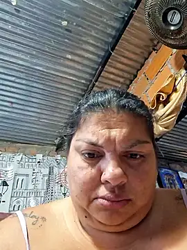 Juli_Powl webcam
