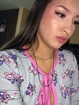Itze_Mua webcam