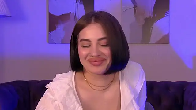 AdrianaToress webcam