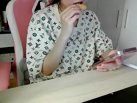 lucienguyen webcam