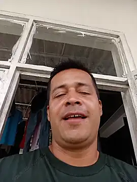 alejos81 webcam