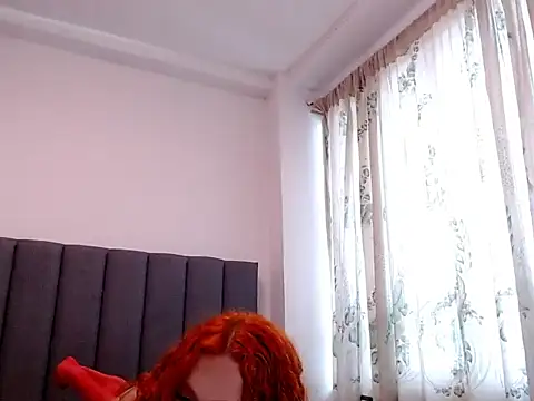 saara_johnson496 webcam