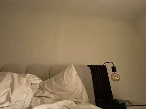 TitiTinyThai webcam