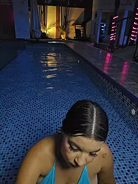 Pretty_Julieta webcam