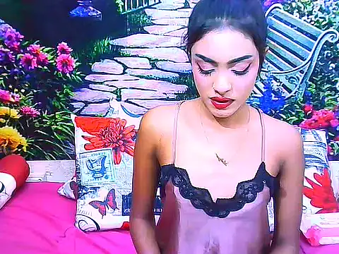 IndianPretty14u2Luv webcam