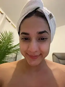 __amcutefatima webcam