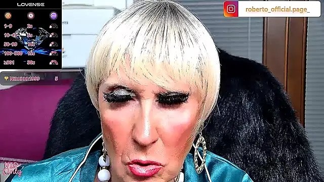 ROBY_SWEETHOT webcam