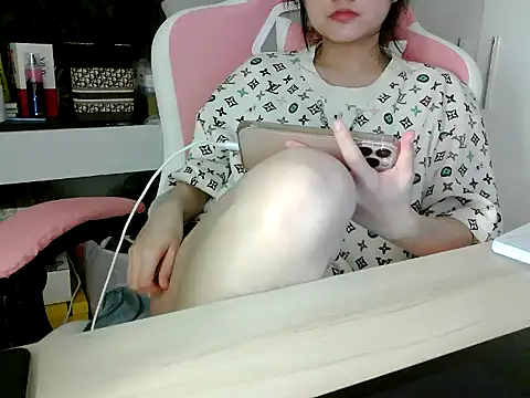lucienguyen webcam