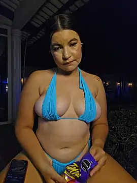 Pretty_Julieta webcam