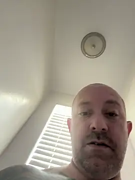 Whosdiss live sex cam
