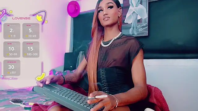 Kendall_hornyy webcam