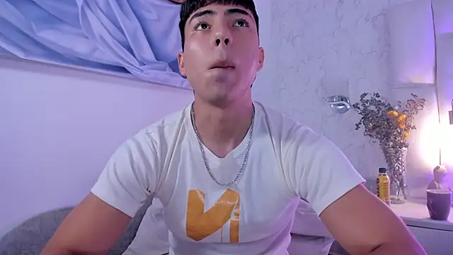 EthanSantori webcam