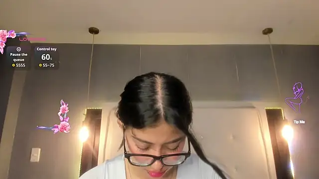 mia_gomez7 webcam