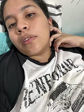 moncerrat_luna webcam