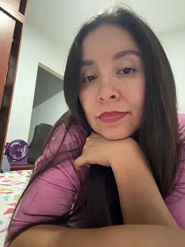 emely_sexx20 webcam