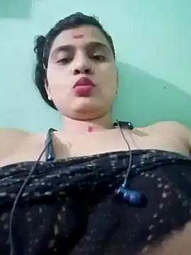 Kiara-Sharma webcam