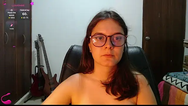 MadieeLorez webcam