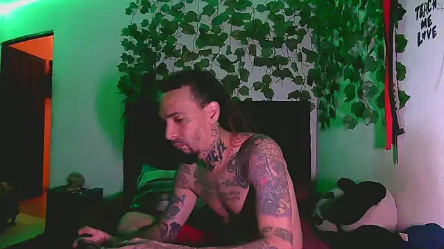 caribbeanlover1 webcam