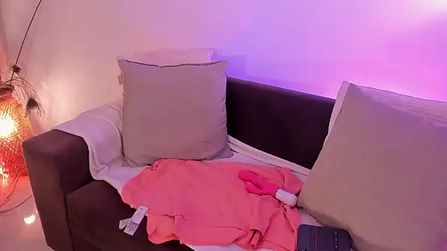 ChloeMoreti webcam