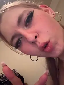 Lina-420 live sex cam