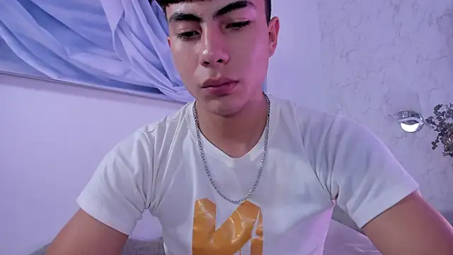 EthanSantori webcam