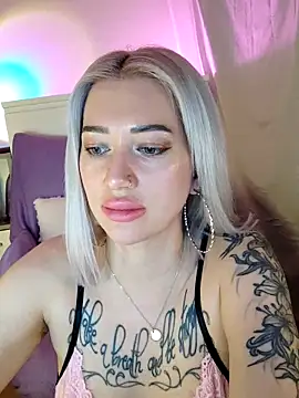 Gina-Lumara webcam