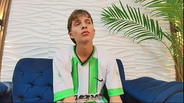 Pavo_tv webcam