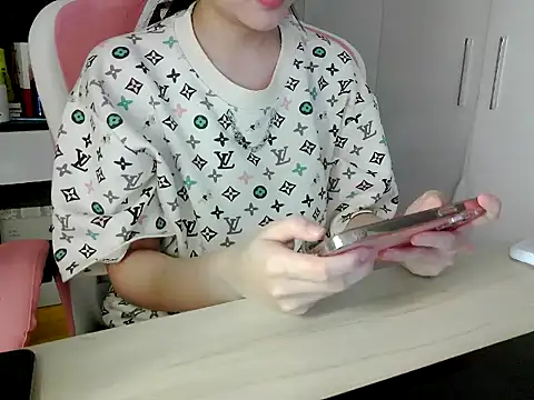 lucienguyen webcam