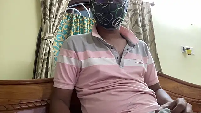 Slave_Aryan webcam