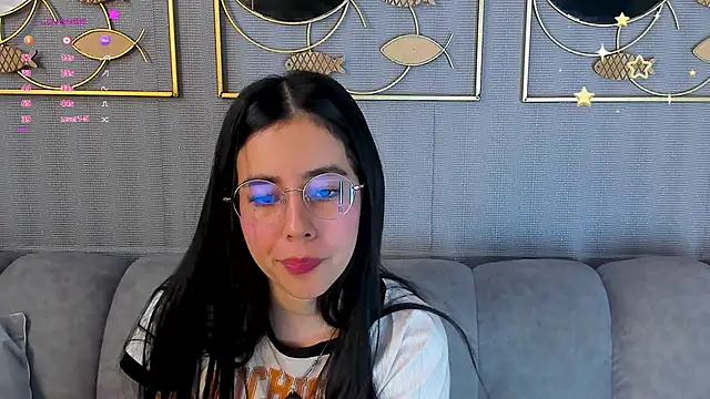 laraa_jeean webcam