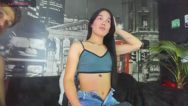 CloeRodriguez webcam