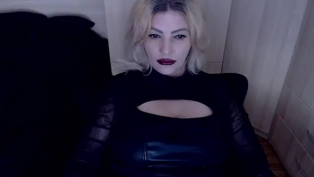 MistressDemi webcam